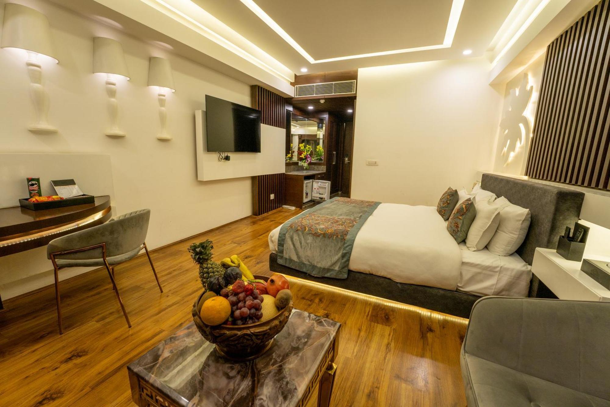 Hotel Snowland, Srinagar Dış mekan fotoğraf