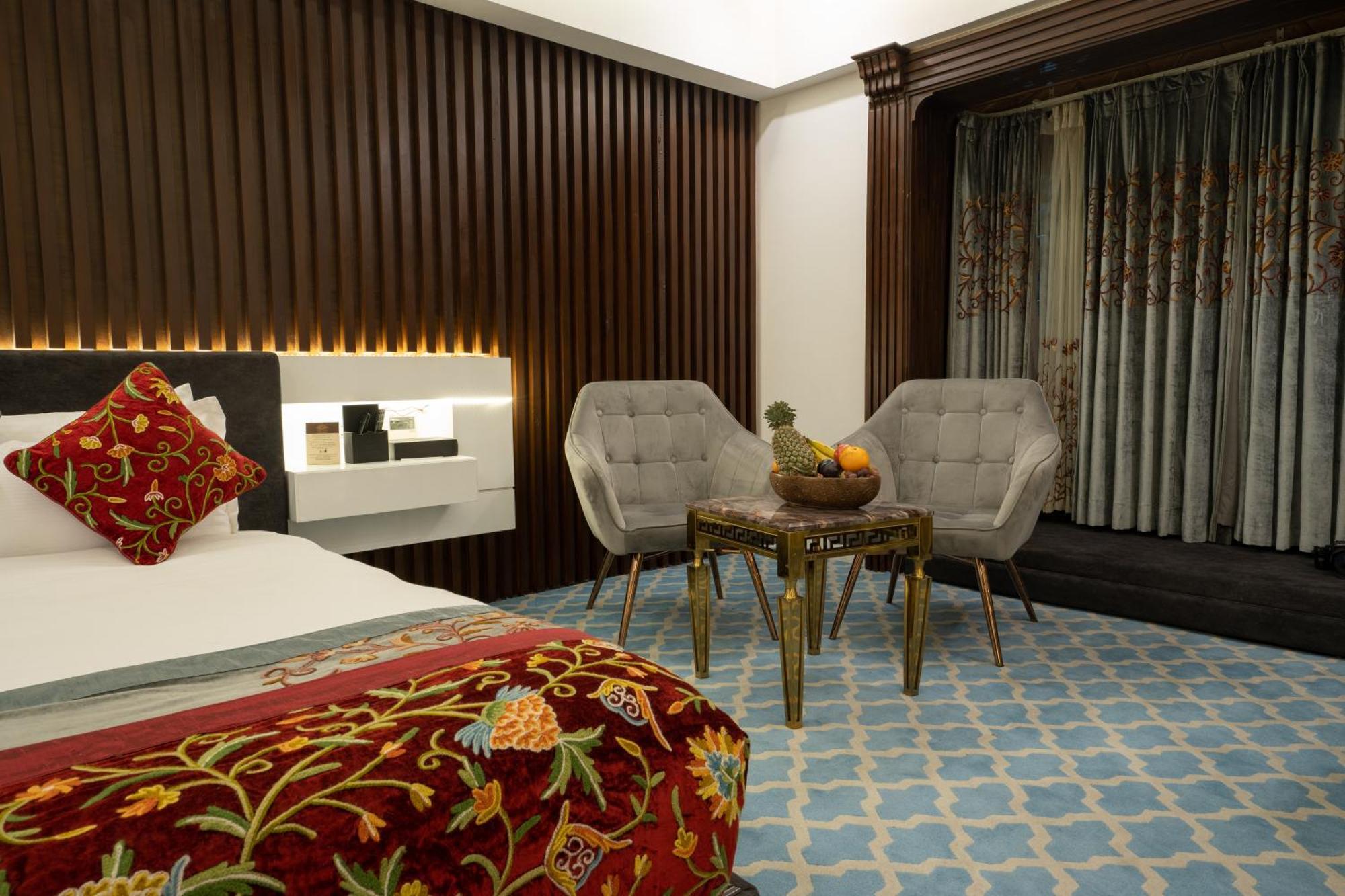 Hotel Snowland, Srinagar Dış mekan fotoğraf