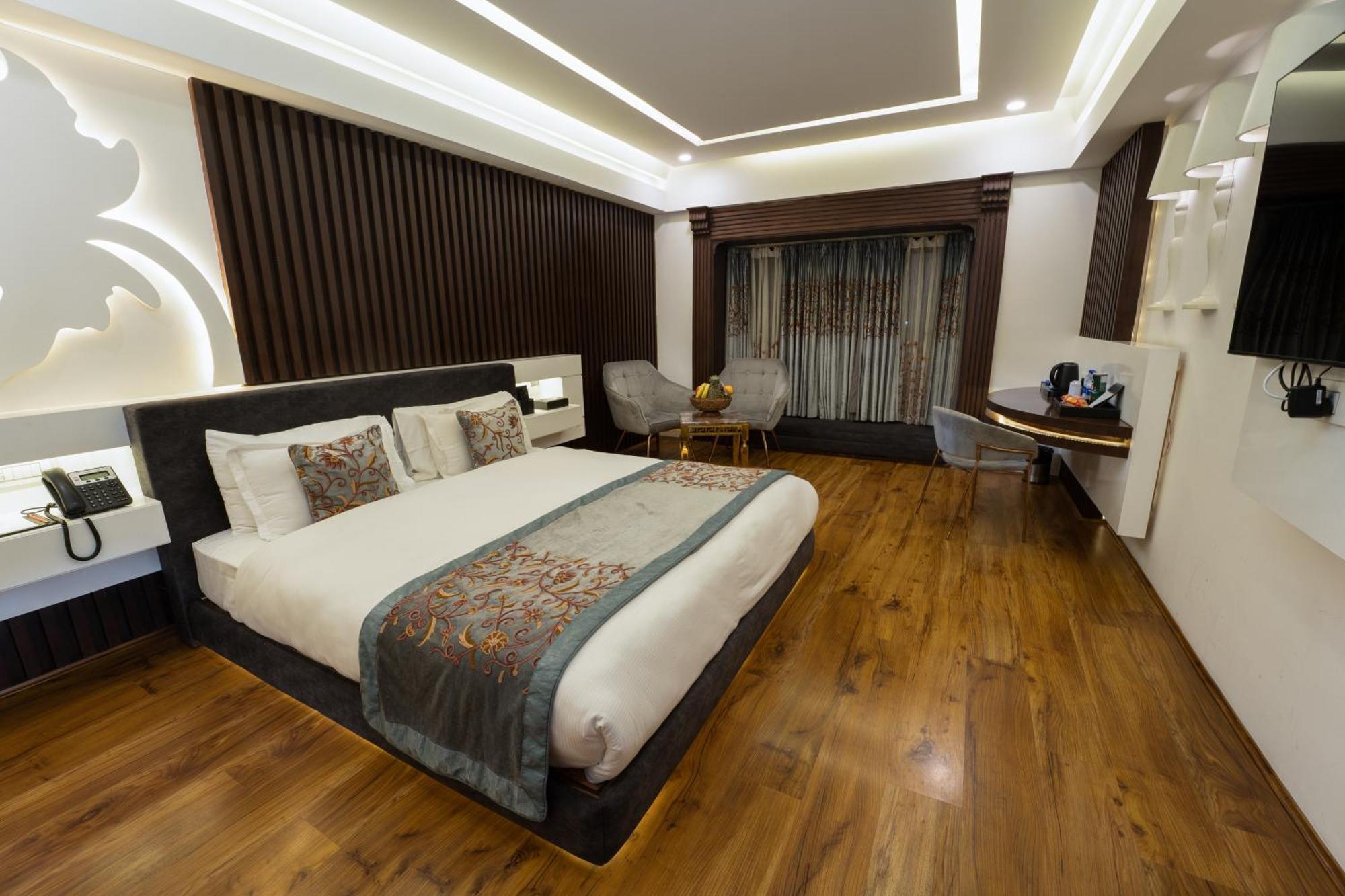 Hotel Snowland, Srinagar Dış mekan fotoğraf